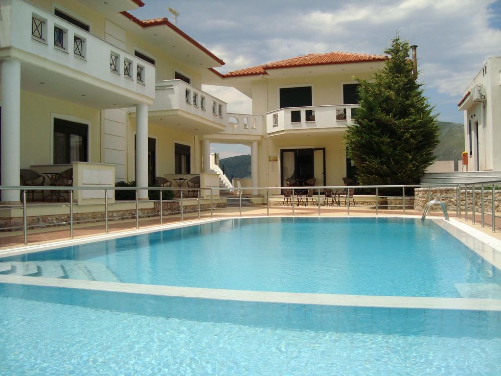 Kourtis Paramythia Exterior foto