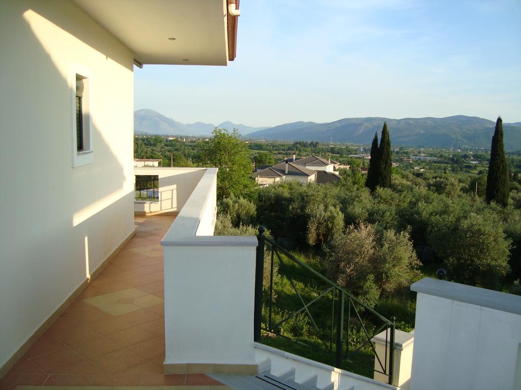 Kourtis Paramythia Exterior foto