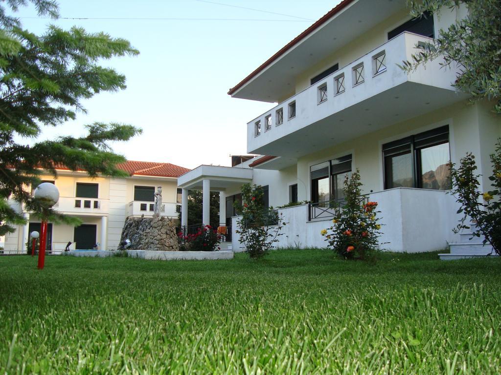 Kourtis Paramythia Exterior foto